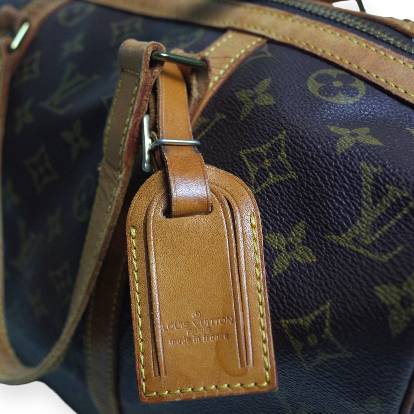 LOUIS VUITTON TRAVEL DUFFLE BAG