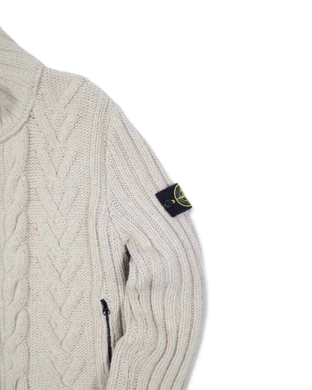 CABLE KNIT WINDSTOPPER