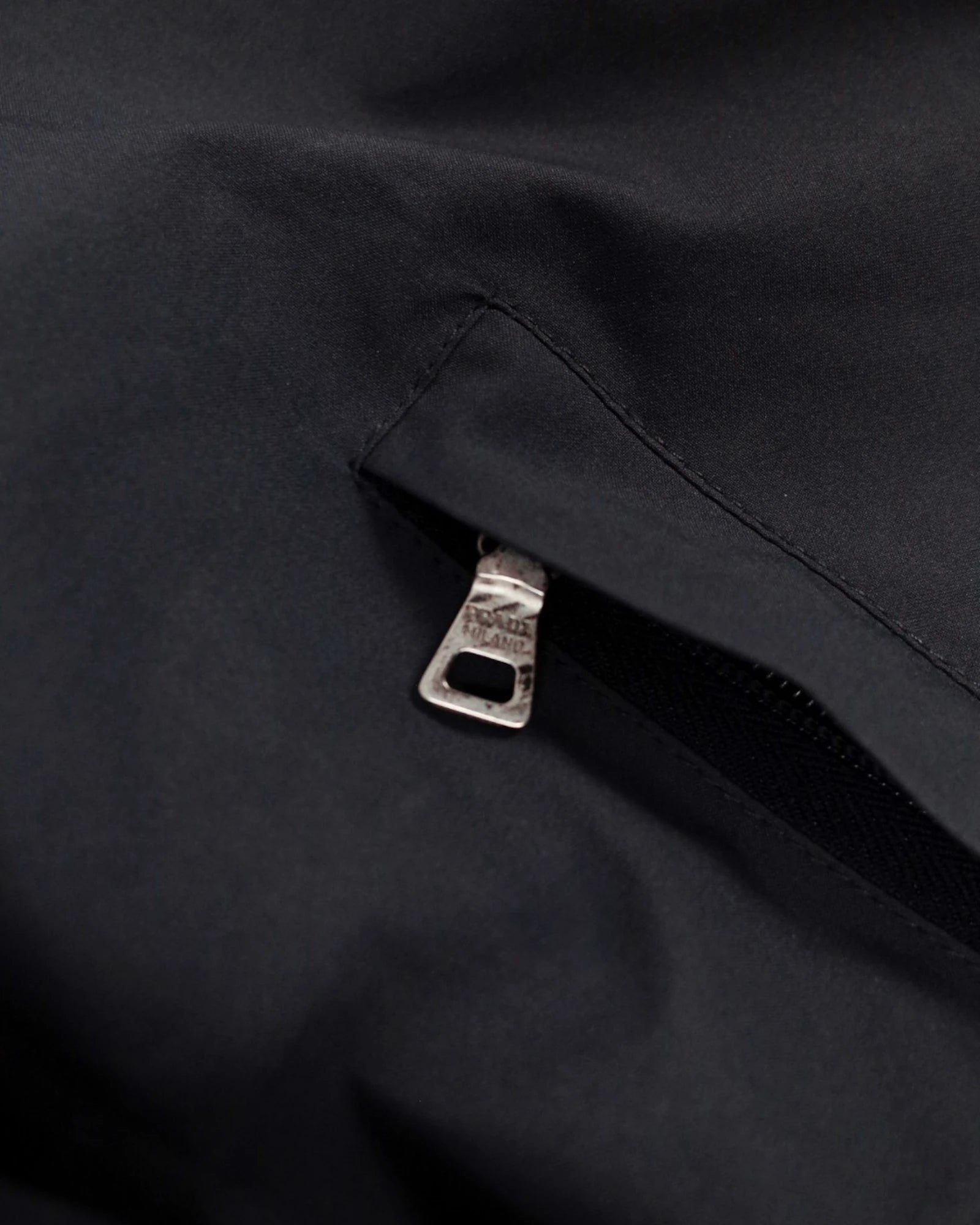 GORE-TEX JACKET